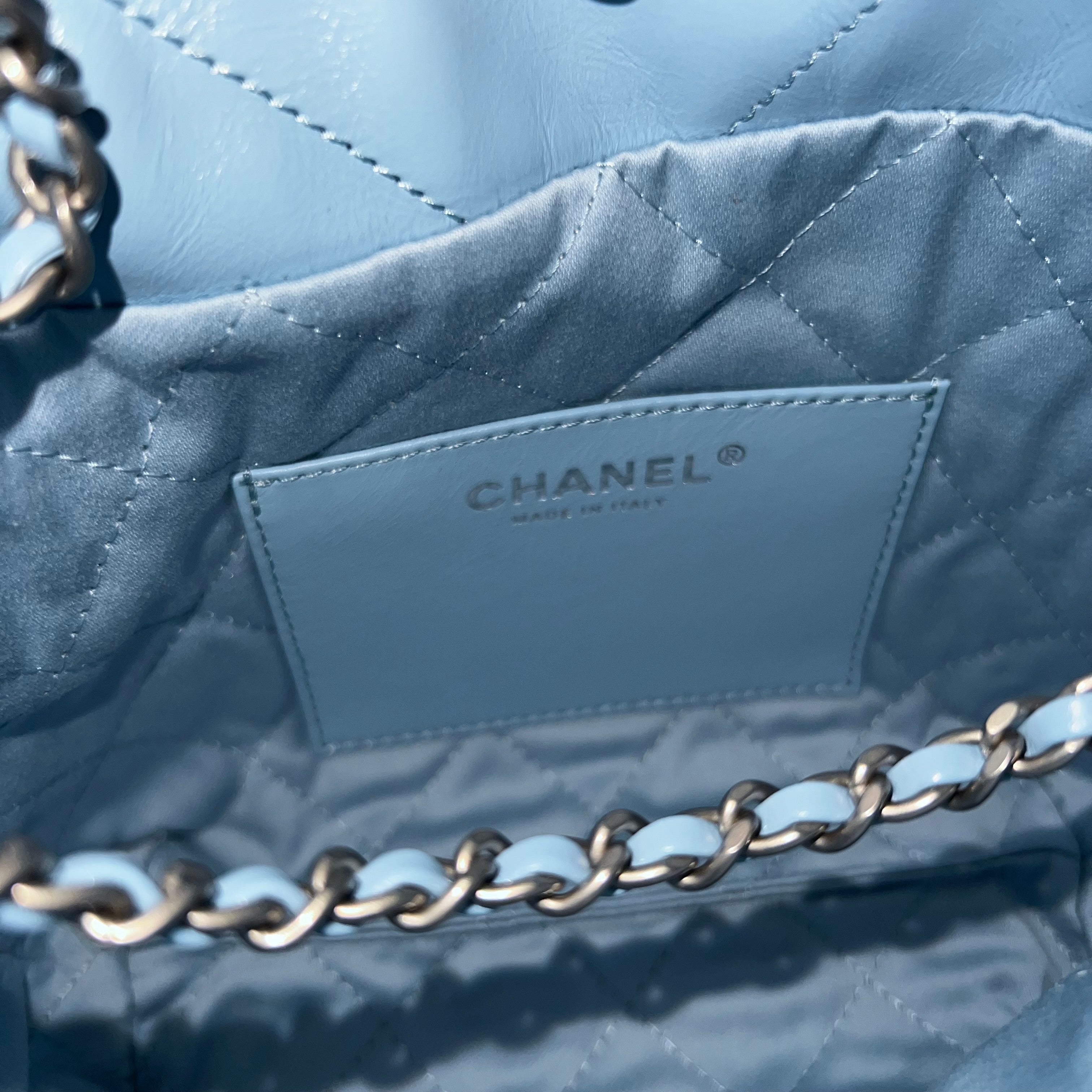 Chanel 22 Mini Bag