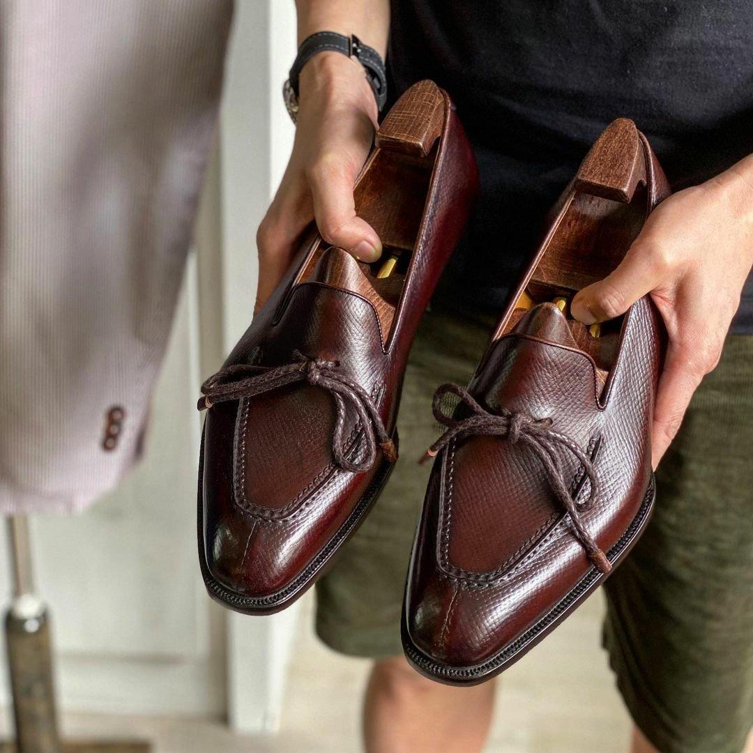 Minden Split-Toe Loafer Shoes