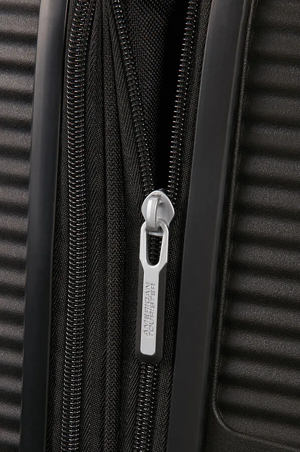 SoundBox Cabin luggage